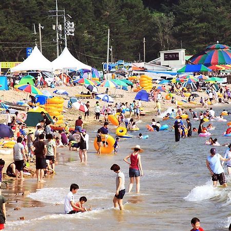 Ocean Beach Hotel Taean Extérieur photo